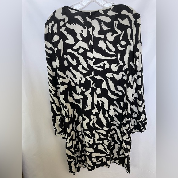 Nine West Black and Cream Patterned Long Sleeve Dress - Picture 6 of 9